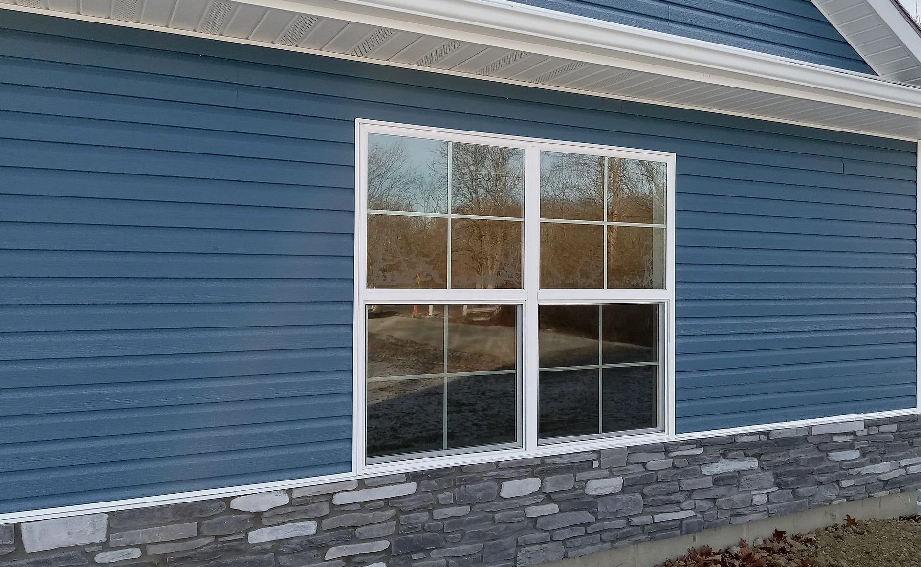 Roofers Pasadena MD window and exterior improvement work